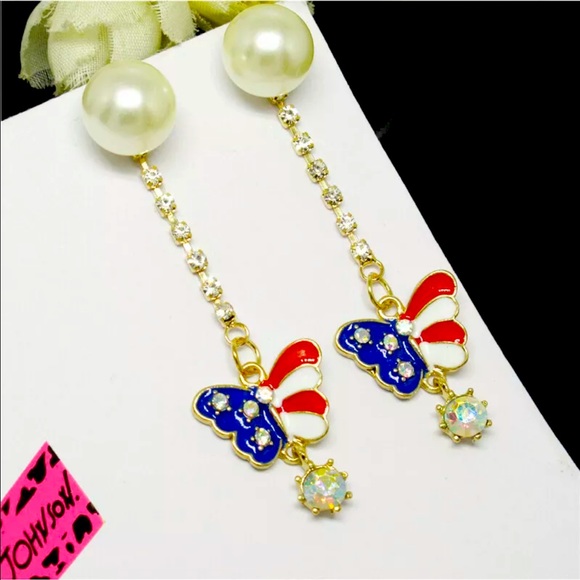 New BetseyJohnson USA Butterfly 🦋 Earrings - Picture 1 of 6
